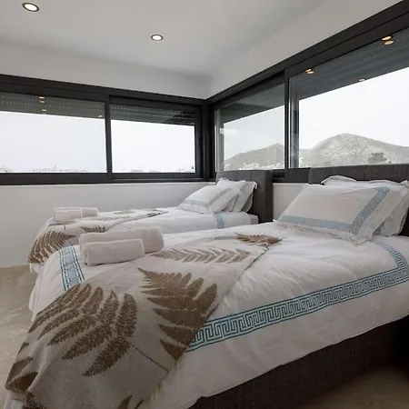 Luxury 4 Bedroom With Private Pool 200m To - Yeni Dunya Villa *