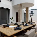 Luxury 4 Bedroom With Private Pool 200m To - Yeni Dunya Villa *