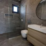 Villa Luxury 4 Bedroom With Private Pool 200m To - Yeni Dunya