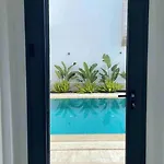 Villa Luxury 4 Bedroom With Private Pool 200m To - Yeni Dunya