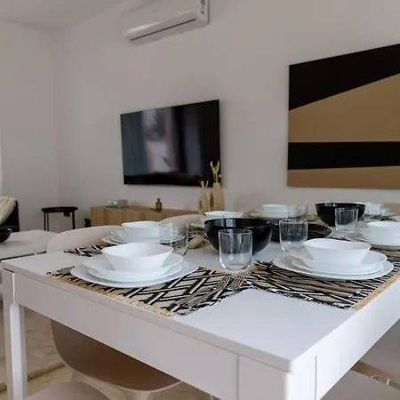 Luxury 4 Bedroom With Private Pool 200m To - Yeni Duenya 빌라