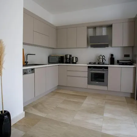Luxury New With 4 Bedrooms And Private Pool Bodrum