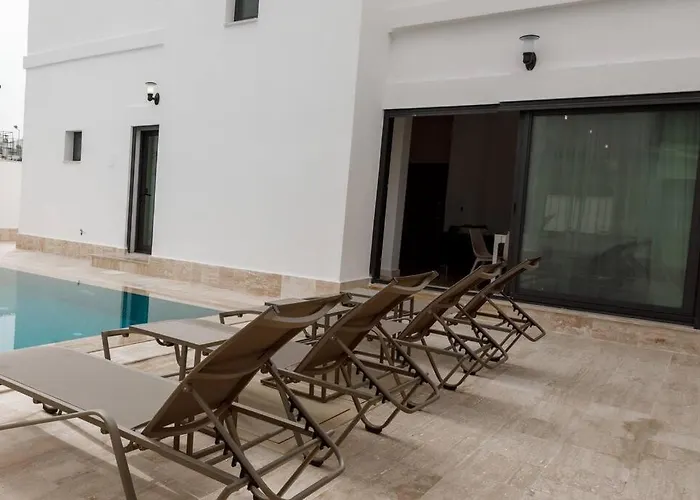 Villa Luxury 4 Bedroom With Private Pool 200m To - Yeni Dunya Bodrum