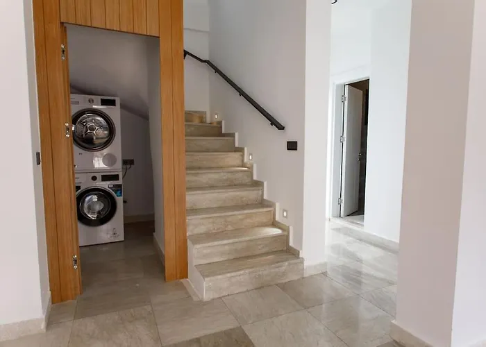 Villa Luxury 4 Bedroom With Private Pool 200m To - Yeni Dunya Bodrum
