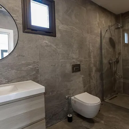 别墅 Luxury 4 Bedroom With Private Pool 200m To - Yeni Dunya 博德鲁姆