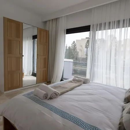 Luxury 4 Bedroom With Private Pool 200m To - Yeni Dunya * بودروم